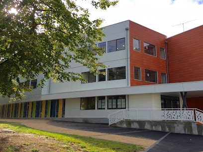 Établissement d'enseignement secondaire Areines