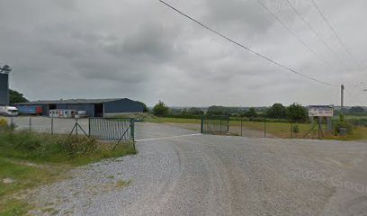 Magasin de bois de chauffage Bais