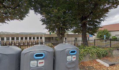Établissement d'enseignement secondaire Nolay