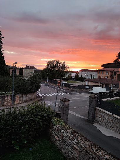 Établissement d'enseignement secondaire Saint-Amour