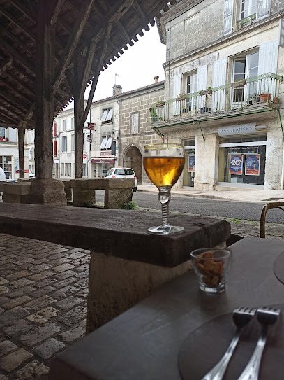 Restaurant français Villebois-Lavalette